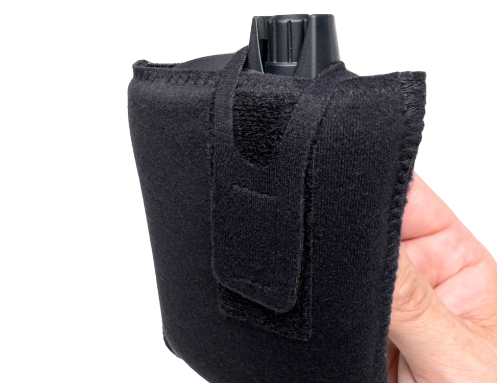 VIVIANA IEM/IFB pouch with magnetic clip and shoulder strap, black