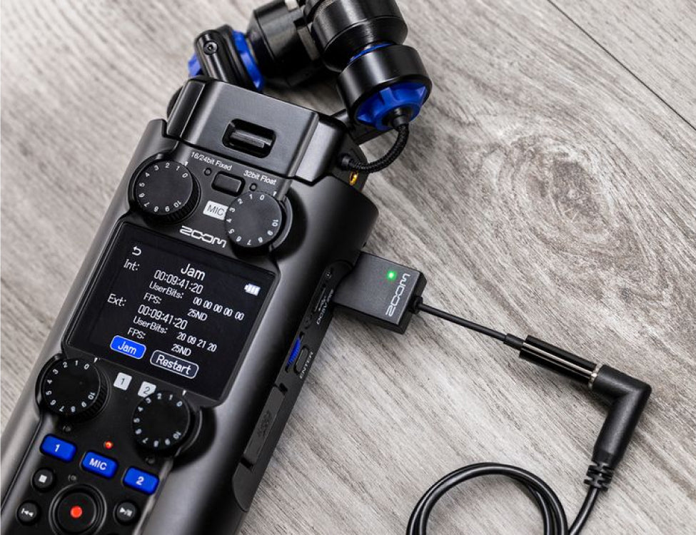 ZOOM TCA-1
