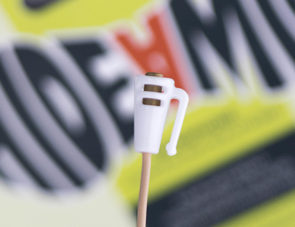 HIDE-A-MIC bra-holder DPA 6060 / Sennheiser MKE1, white