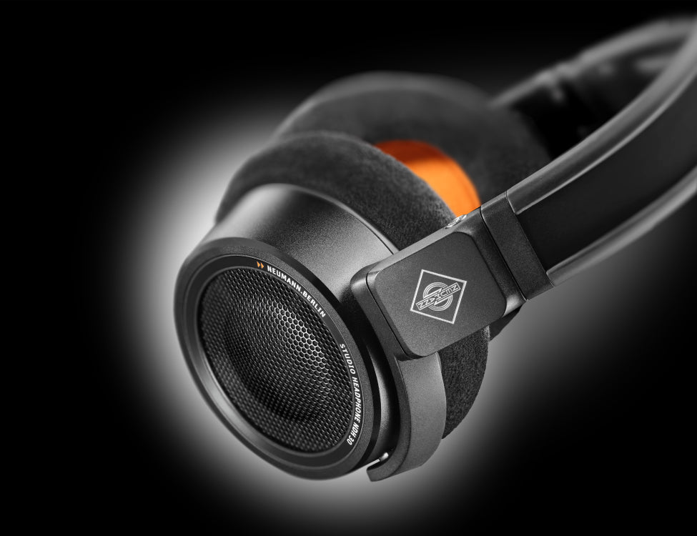 NEUMANN NDH30 black