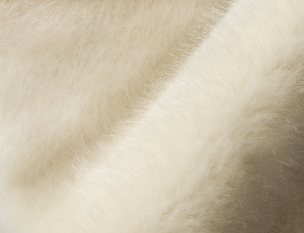 BUBBLEBEE INDUSTRIES Piece-A-Fur, off-white