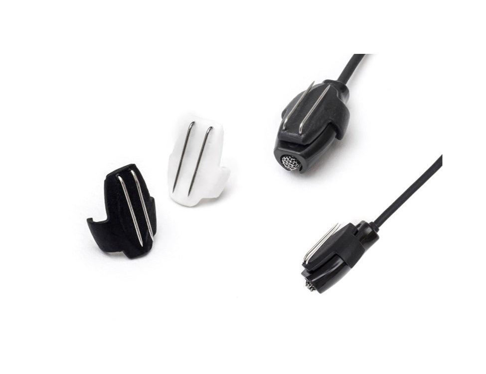 VIVIANA Beetle vampire clip, black